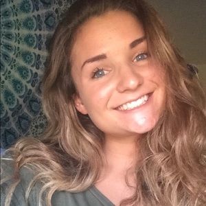 Meet your Posher, Hanna